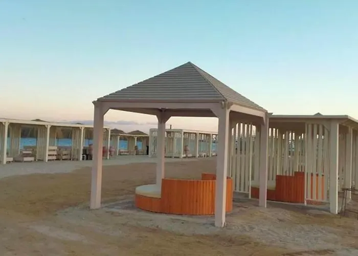 In Princess With Acces & Free Wi-fi I Near Air Port Apartman