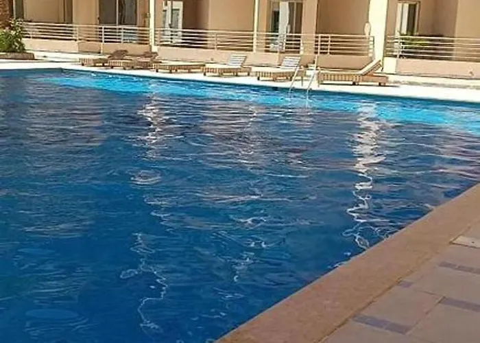 Apartman In Princess With Acces & Free Wi-fi I Near Air Port