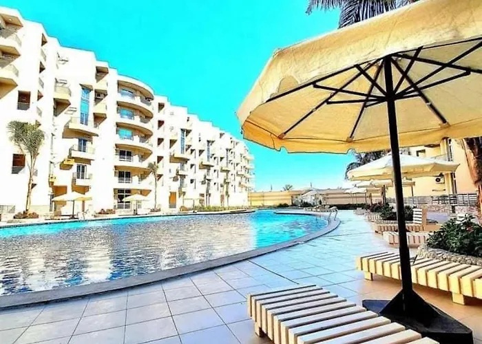Apartman In Princess With Acces & Free Wi-fi I Near Air Port