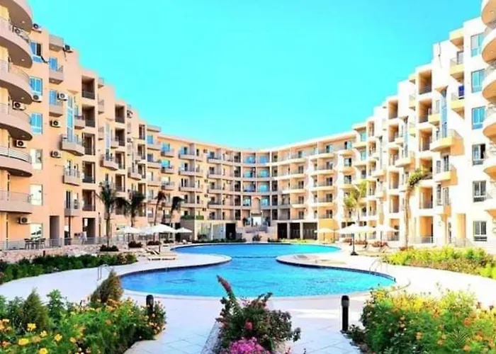 In Princess With Acces & Free Wi-fi I Near Air Port Gurdaka