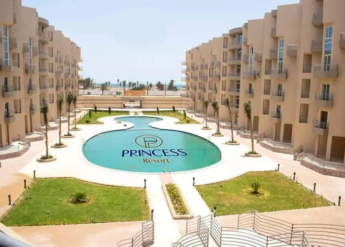 In Princess With Acces & Free Wi-fi I Near Air Port * Gurdaka