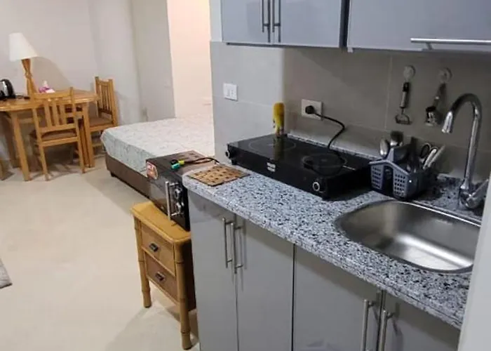 Apartman In Princess With Acces & Free Wi-fi I Near Air Port