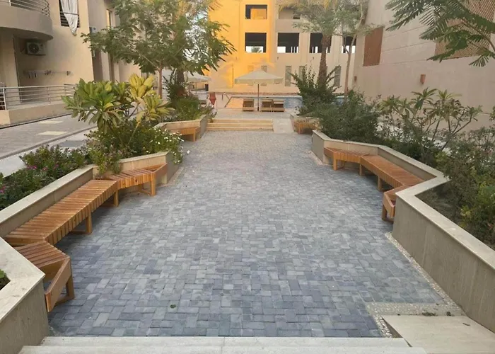 In Princess With Acces & Free Wi-fi I Near Air Port Apartman Gurdaka